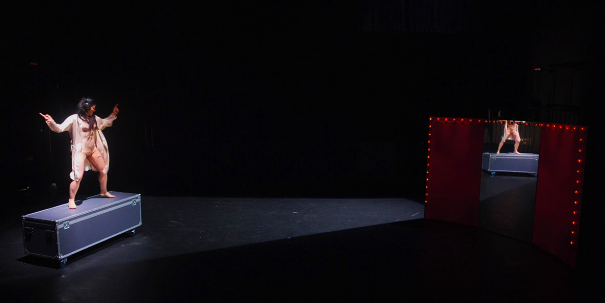 Arletty en plein show